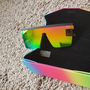 Quay rainbow 🌈 mirrored sunglasses